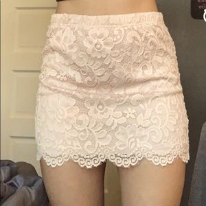 XS light pink skirt